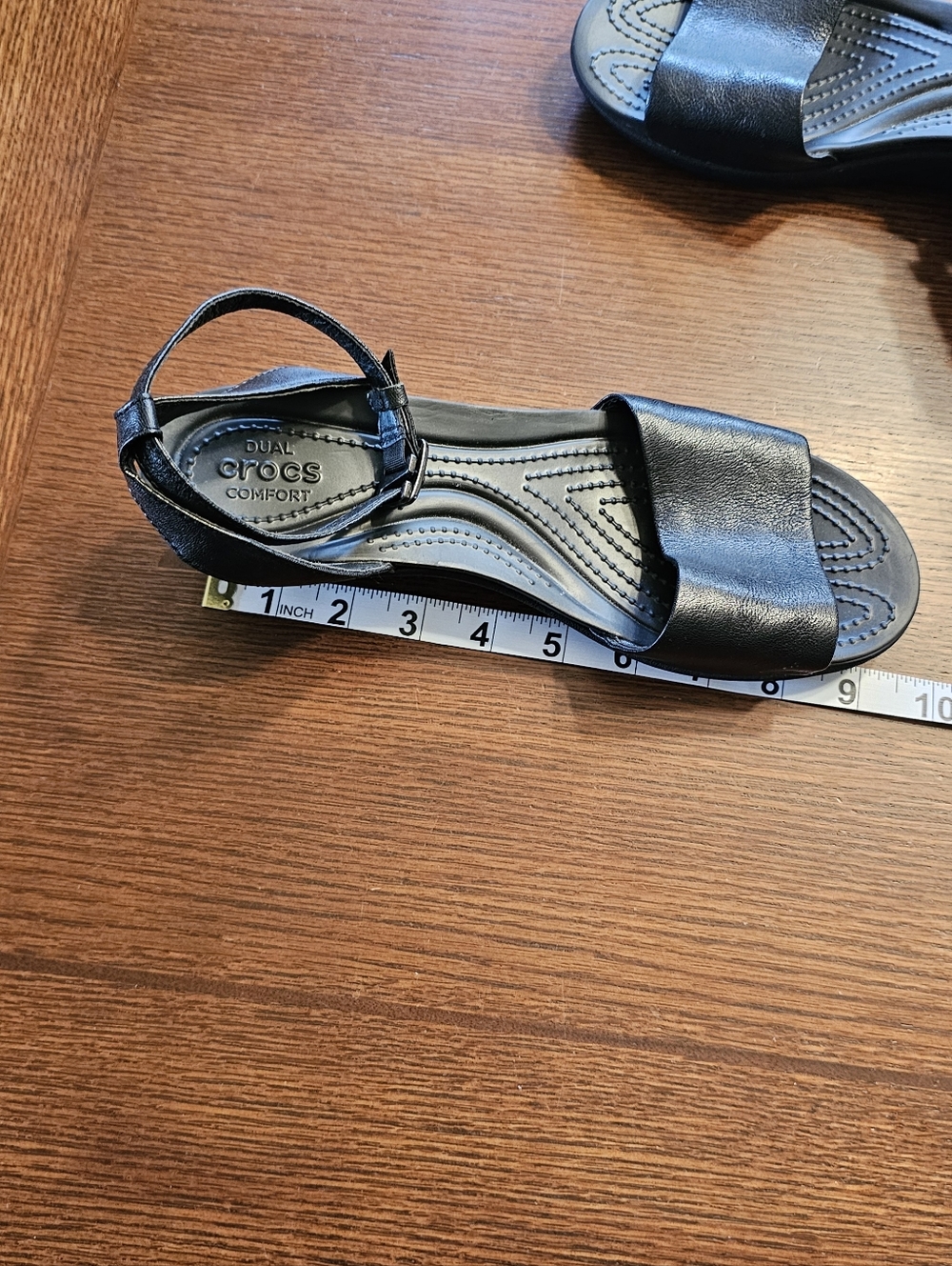 Crocs LeighAnn Black Ankle Strap Wedges Size 8 - Picture 15 of 16